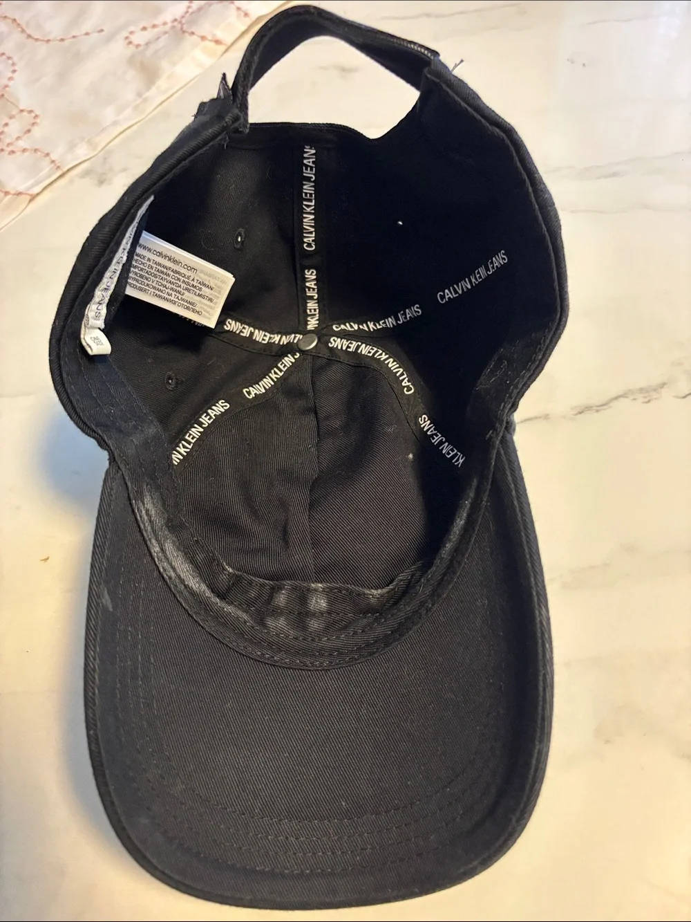 Calvin Klein Jeans Black Baseball Cap with Rainbow Embroidery
